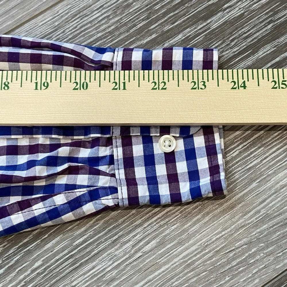 Izod Long Sleeve Plaid Shirt Mens M Blue Purple Cotton Button Down Multicolor
